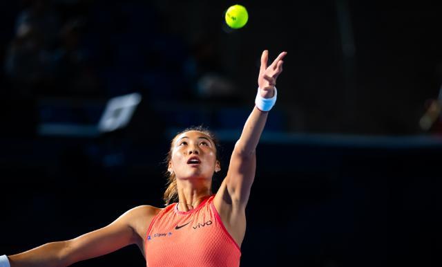 赛事直播-郑钦文东京闯过首轮关 下轮再战冤家费尔南德斯