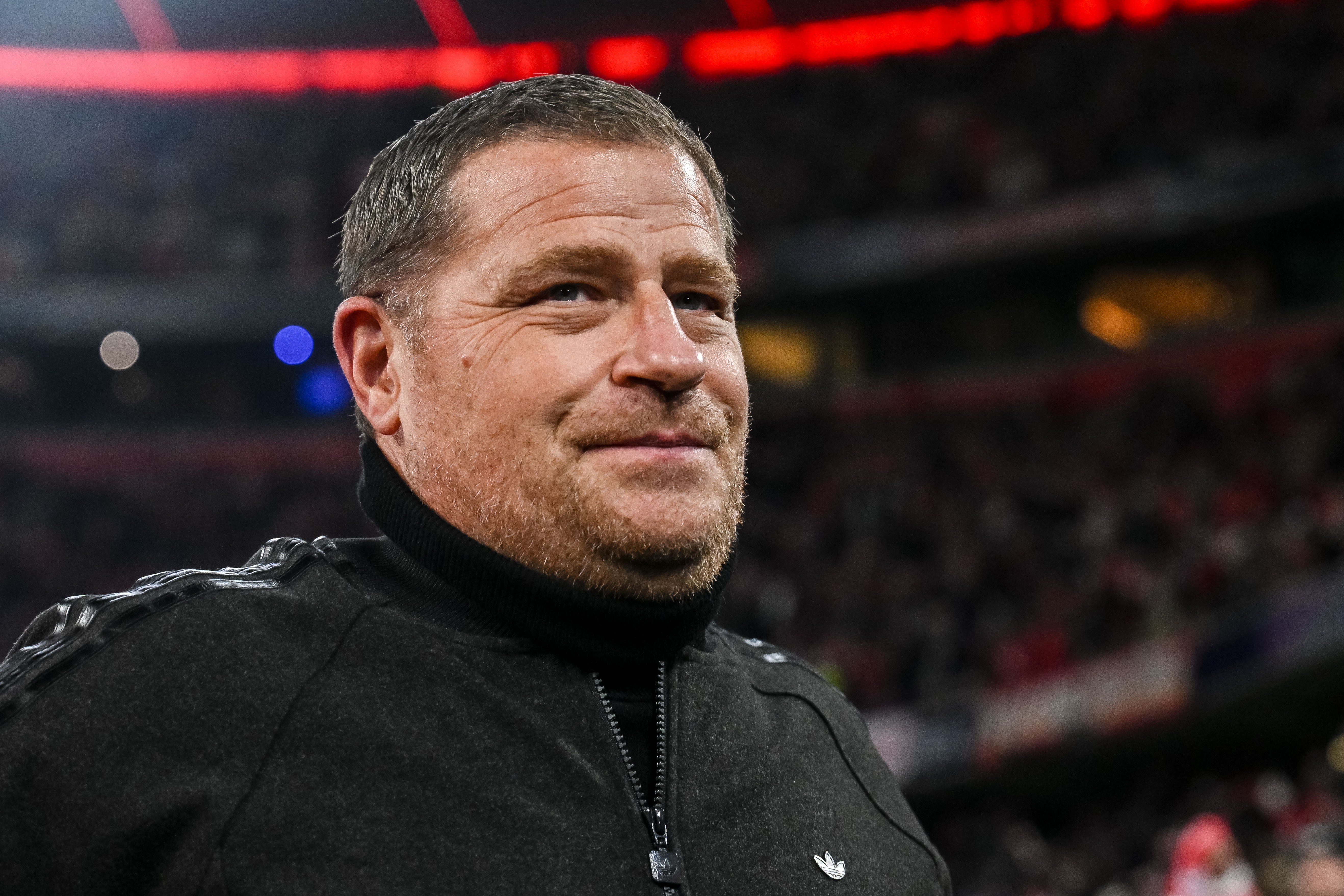 法尔克:拜仁最迟年底前决定埃贝尔未来,目前续约的趋势很明显